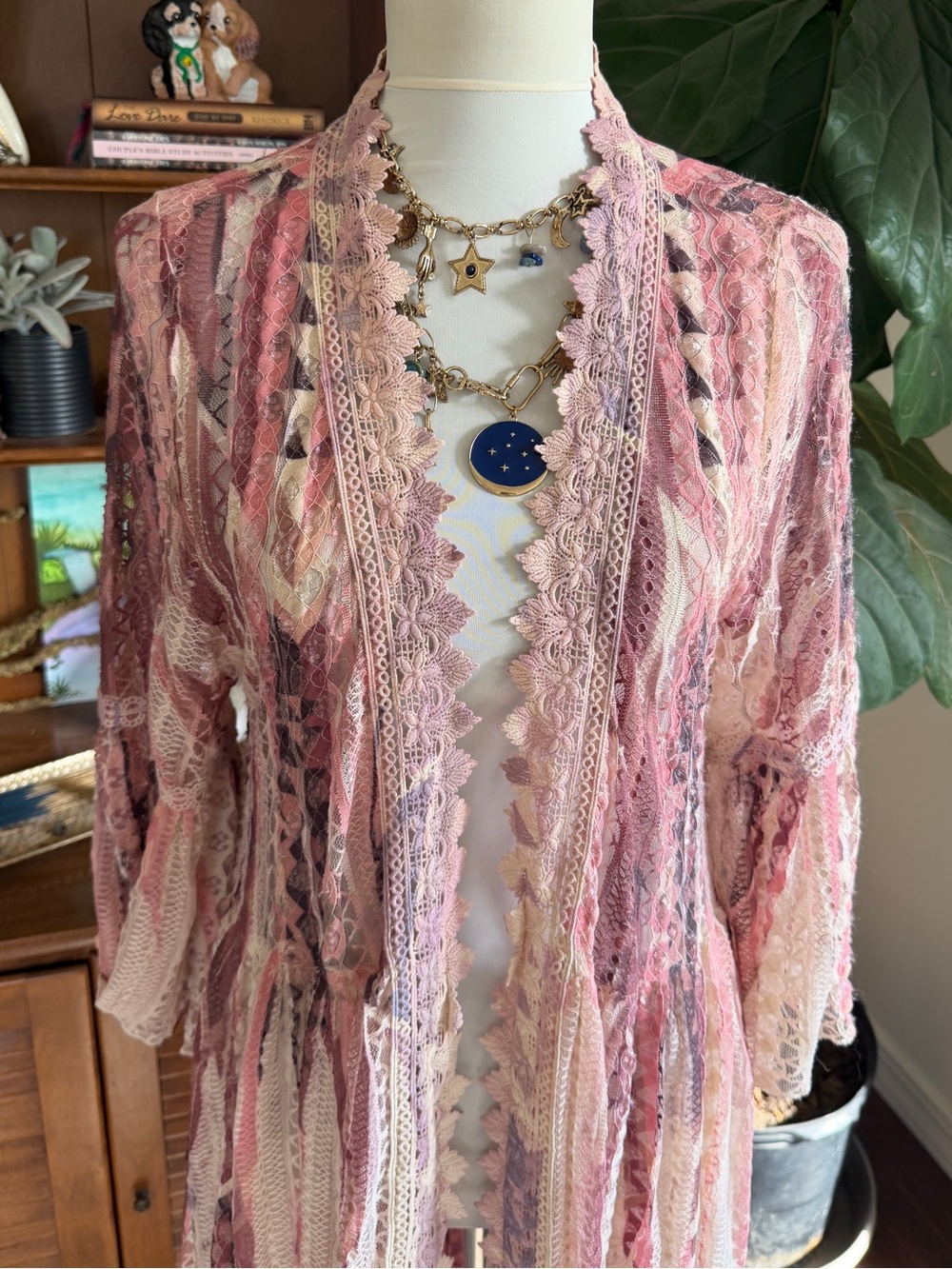 Origami Boutique Pink Lace Patchwork Layered Duster Cardigan M NWOT - Picture 3 of 15